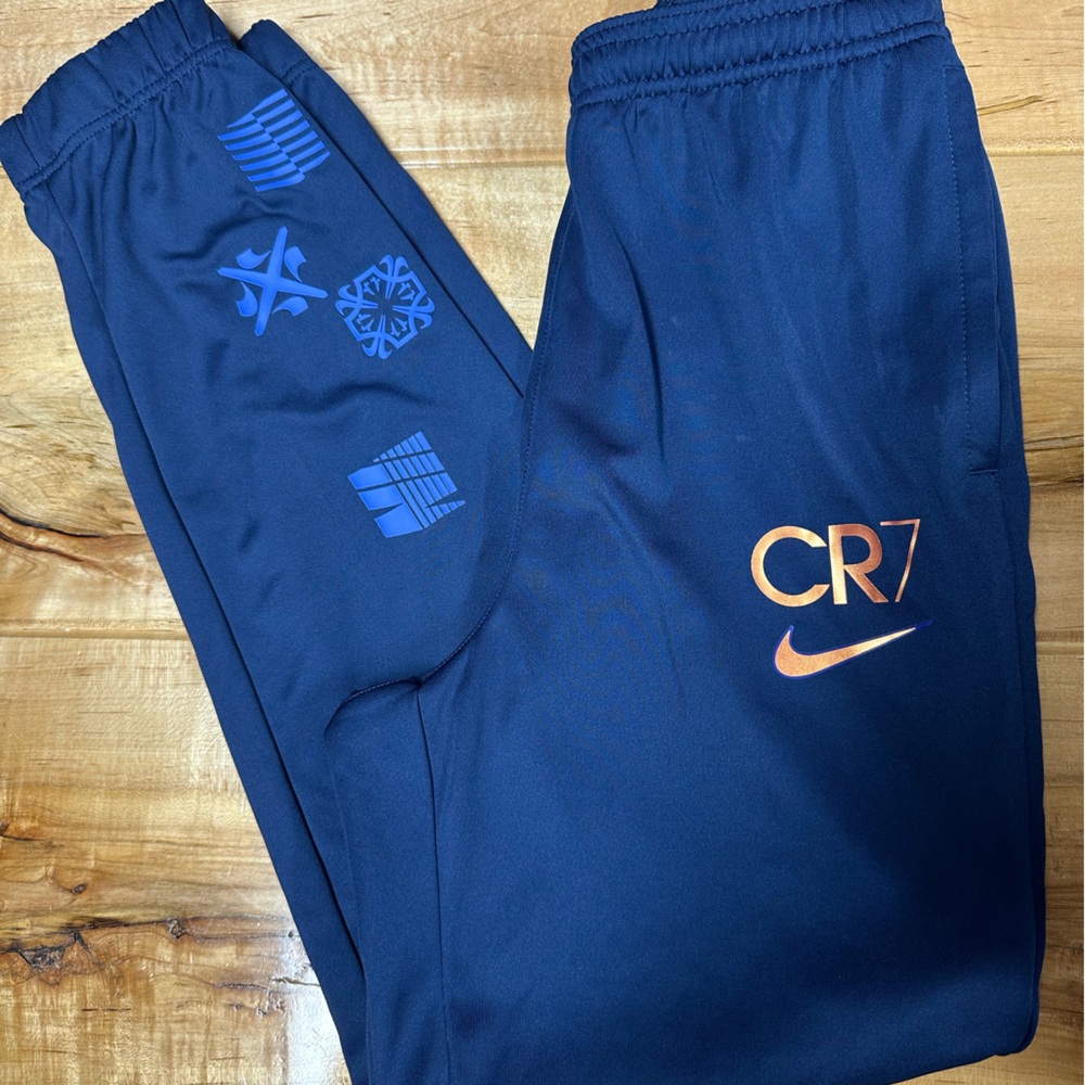 Youth XL Nike CR7 navy blue pants